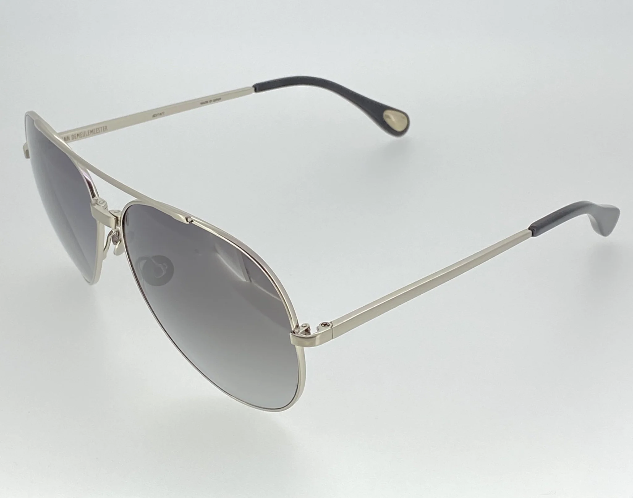 Ann Demeulemeester Men's Sunglasses White Gold and Grey - Image 6