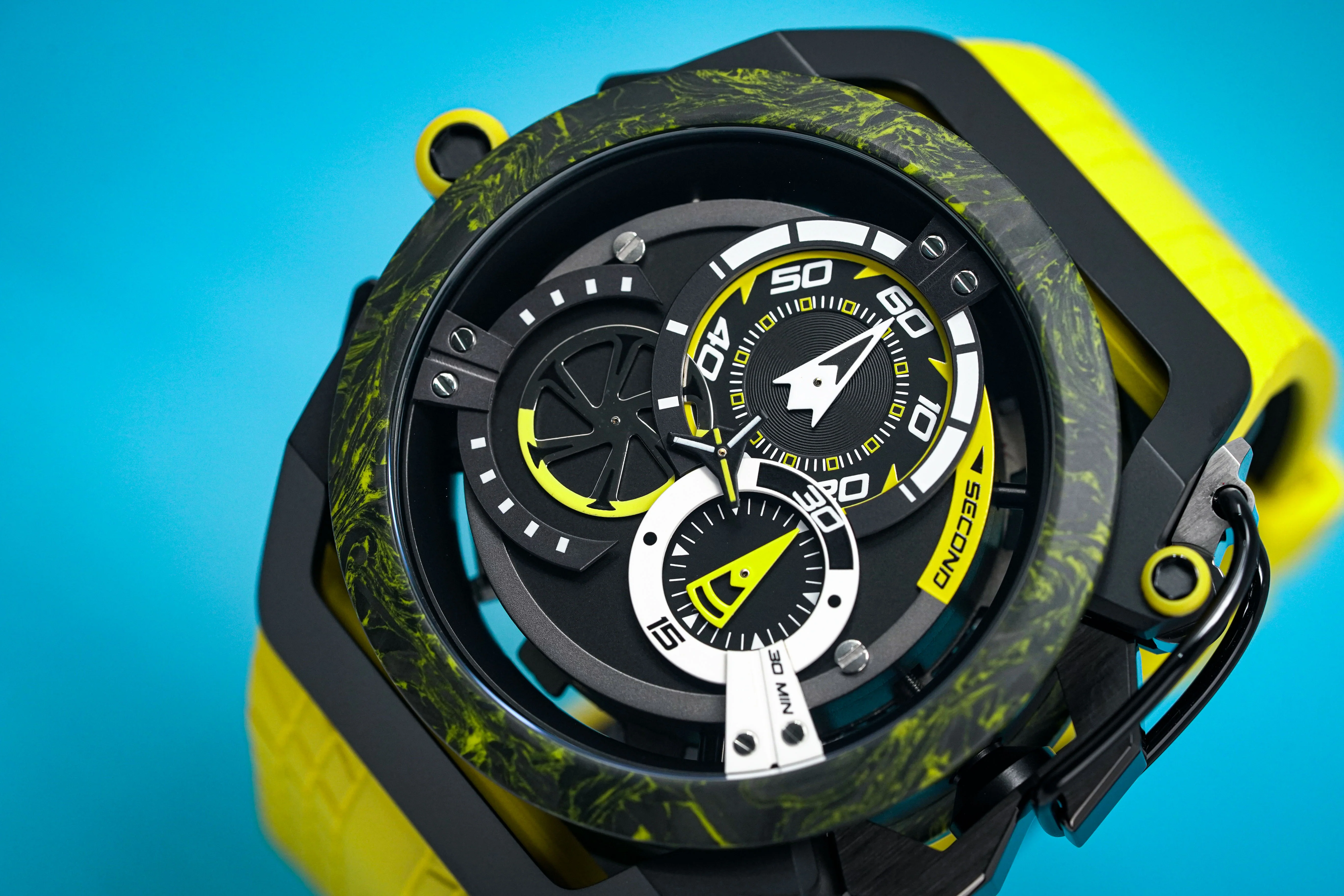 Mazzucato Reversible Watch Monza Yellow Carbon - Image 21